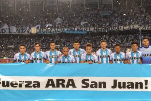 Homenaje al ARA San Juan