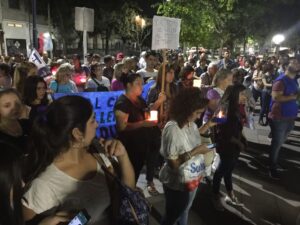 Marcha de antorchas en Ituzaingó