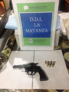 Profesor de danzas detenido