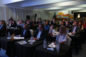 Descalzo en apertura de sesiones