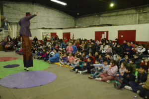 Morón propone dos semanas de espectáculos, actividades deportivas y recreativas para los más chicos.