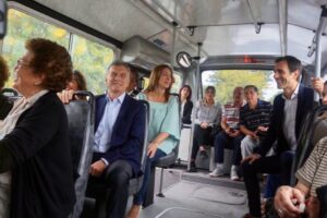 Vidal y Macri